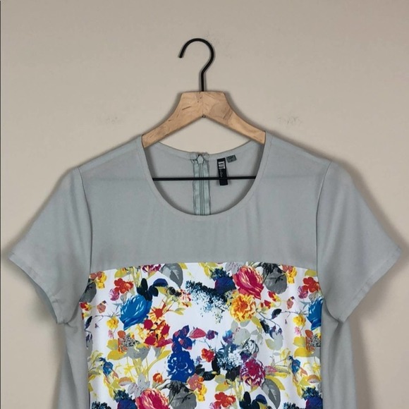 Kut from the Kloth Floral Top (Size Small) - Picture 2 of 7